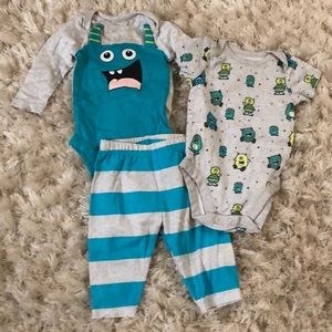 Children’s Place Monster Baby Bundle size 0-3 mnth